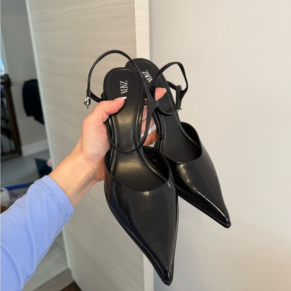 Shoes - Zara worn once size 41 - made small